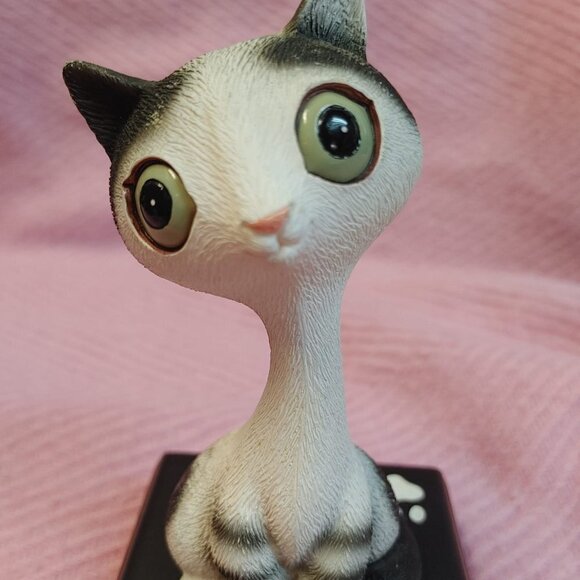 ⭐️2/$30 - 70's Vintage CAT Figurine "Because Life Can Be Ruff" Cat Lovers - Picture 11 of 13